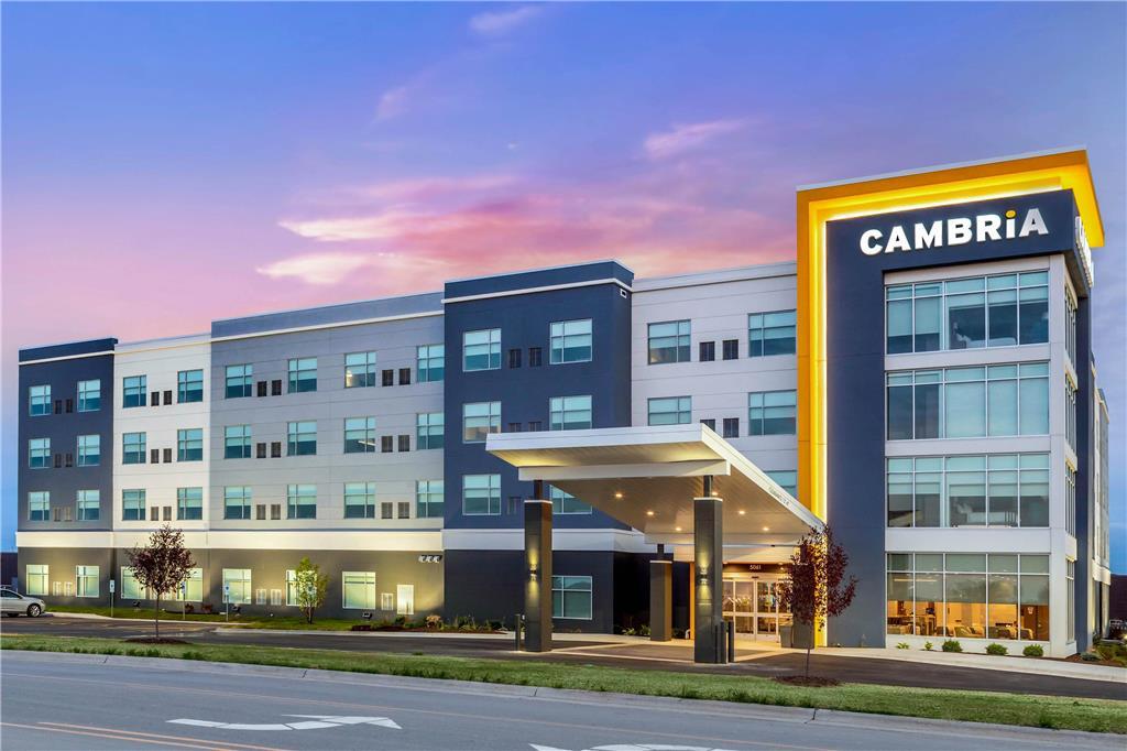 Cambria Hotel Davenport Quad Cities Bettendorf Exteriör bild